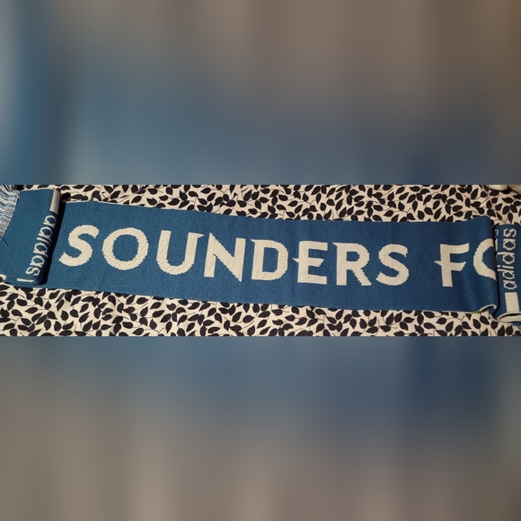 Seattle Sounders 2013 Season Ticket Member Scarf - Picture 2 of 4